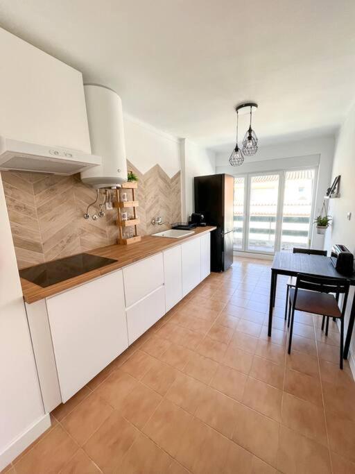 Esplanada-Zona Central-Perto Praias-Estacionamento Gratuito Сетубал Екстериор снимка